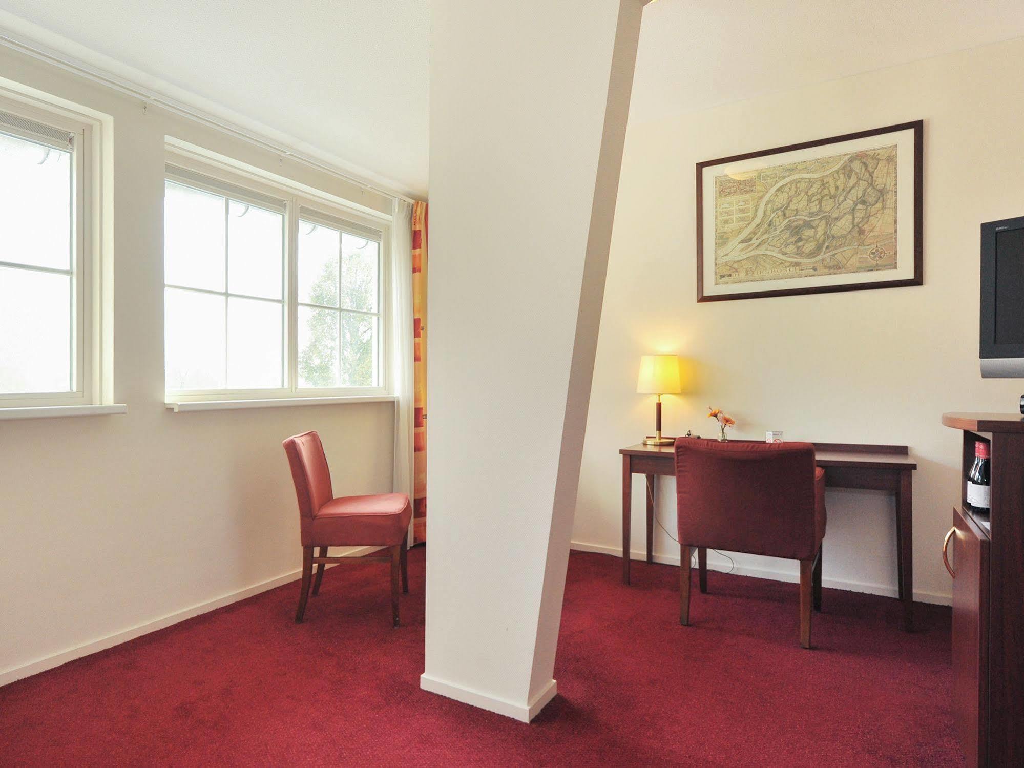 De Brabantse Biesbosch Hotel Werkendam Luaran gambar